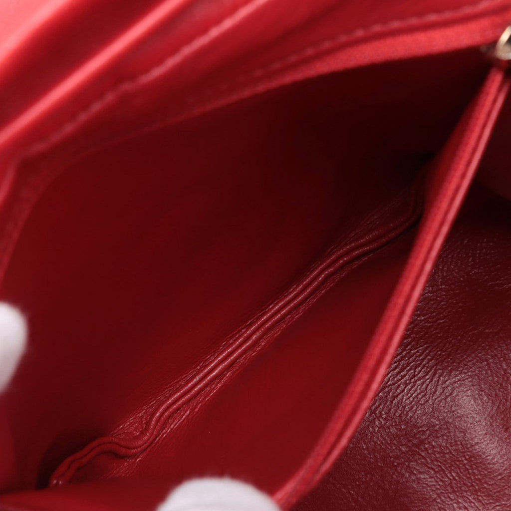 Second hand Chanel CC Filigree Caviar Leather Quilted Backpack Red - Tabita Bags