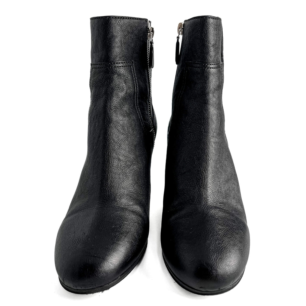 Second hand Chanel CC Goatskin Calfskin Platform Ankle Boots 39 Black & White - Tabita Bags