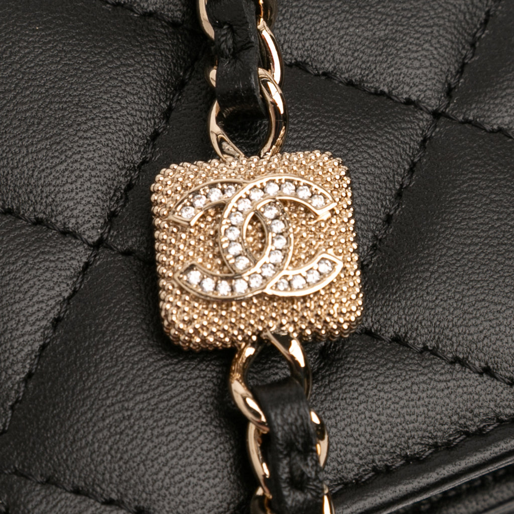 Second hand Chanel CC Lambskin Leather Strass Quilted Clutch With Chain Bag Black - Tabita Bags