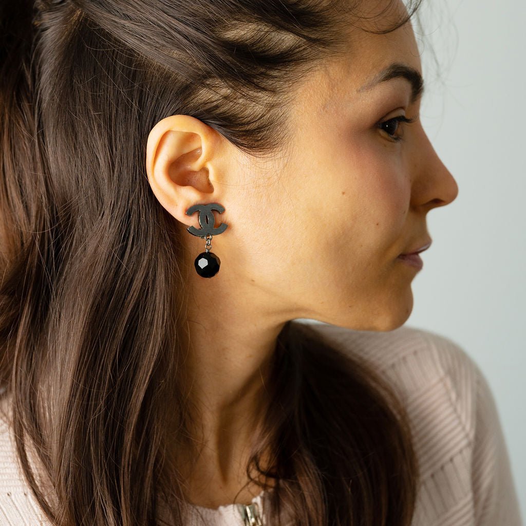 Second hand Chanel CC Metal & Bead - embellished PCO Earrings Black - Tabita Bags