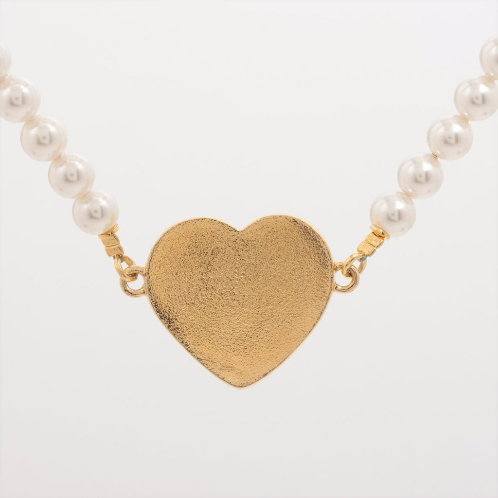 Second hand Chanel CC Metal Necklace Heart and Pearls Gold - Tabita Bags