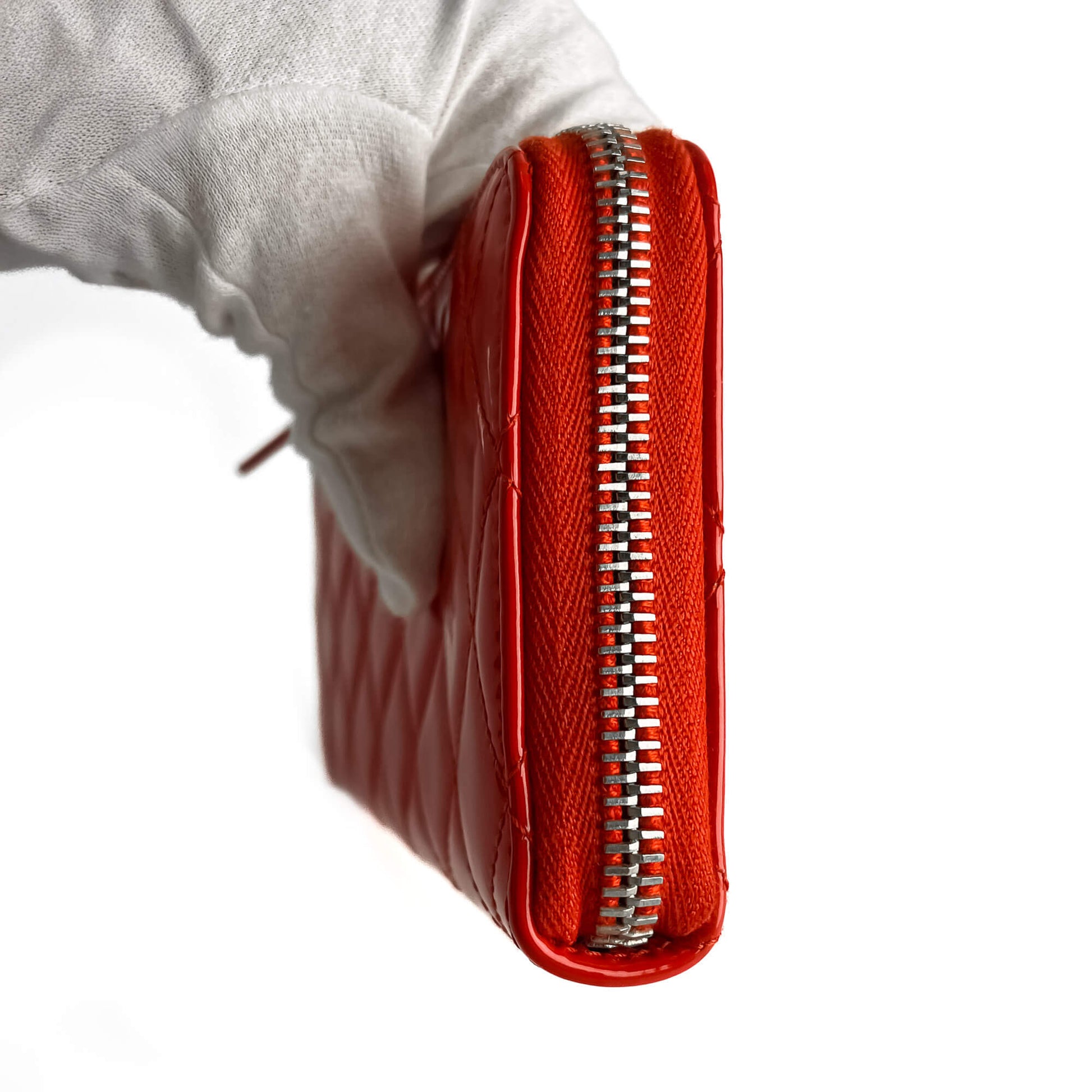 Second hand Chanel CC Quilted Patent Leather Long Zip Around Wallet Coral Red - Tabita Bags