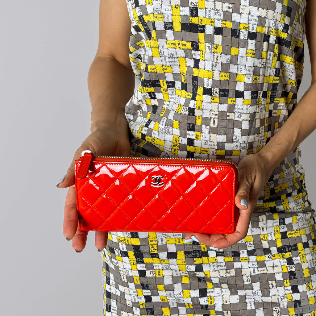 Second hand Chanel CC Quilted Patent Leather Long Zip Around Wallet Coral Red - Tabita Bags