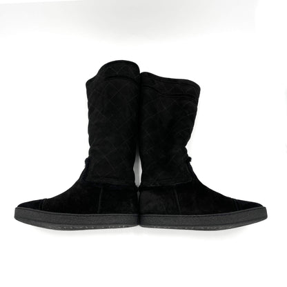 Second hand Chanel CC Suede Flat Boots 40 Black - Tabita Bags