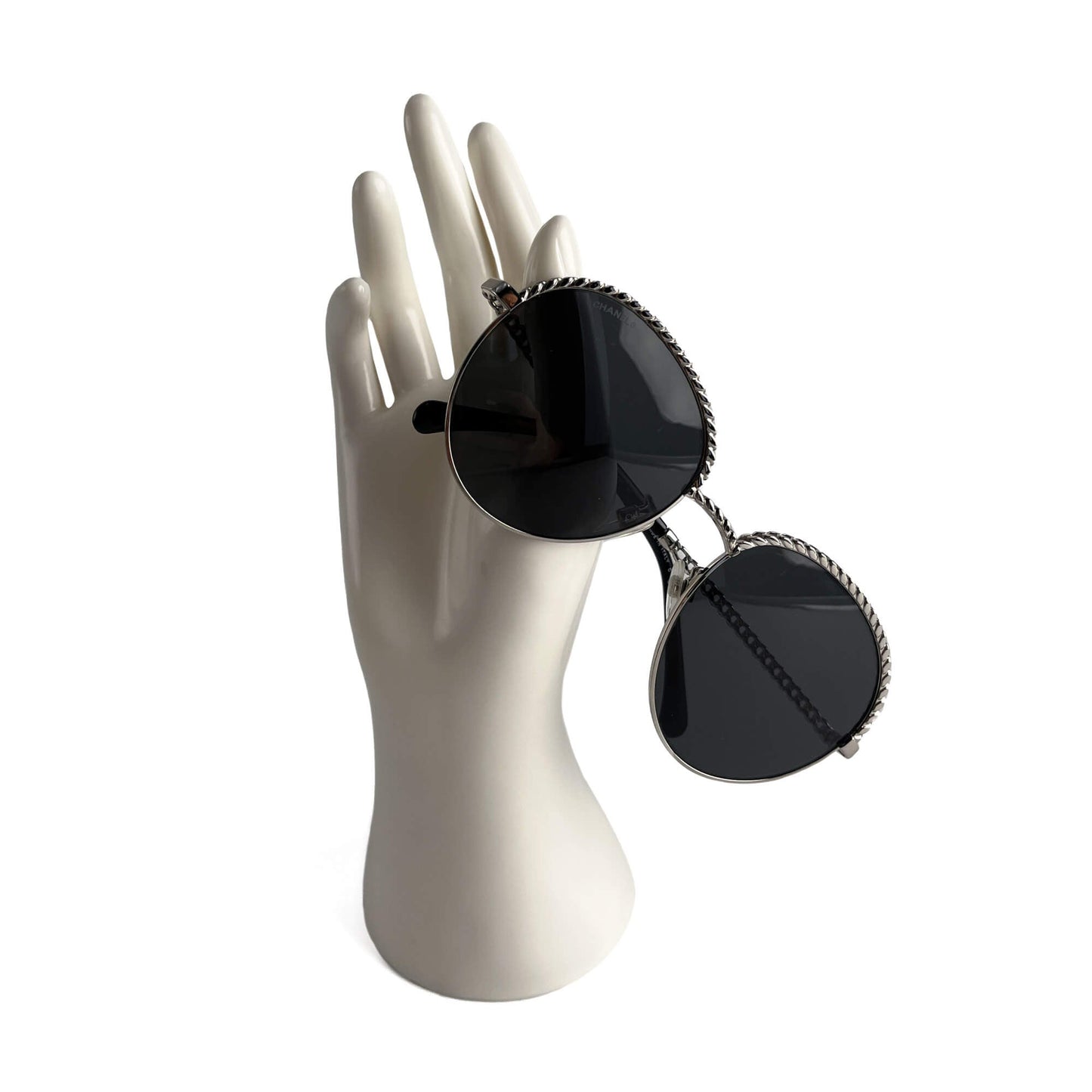 Second hand Chanel Chain Metal Sunglasses Black - Tabita Bags