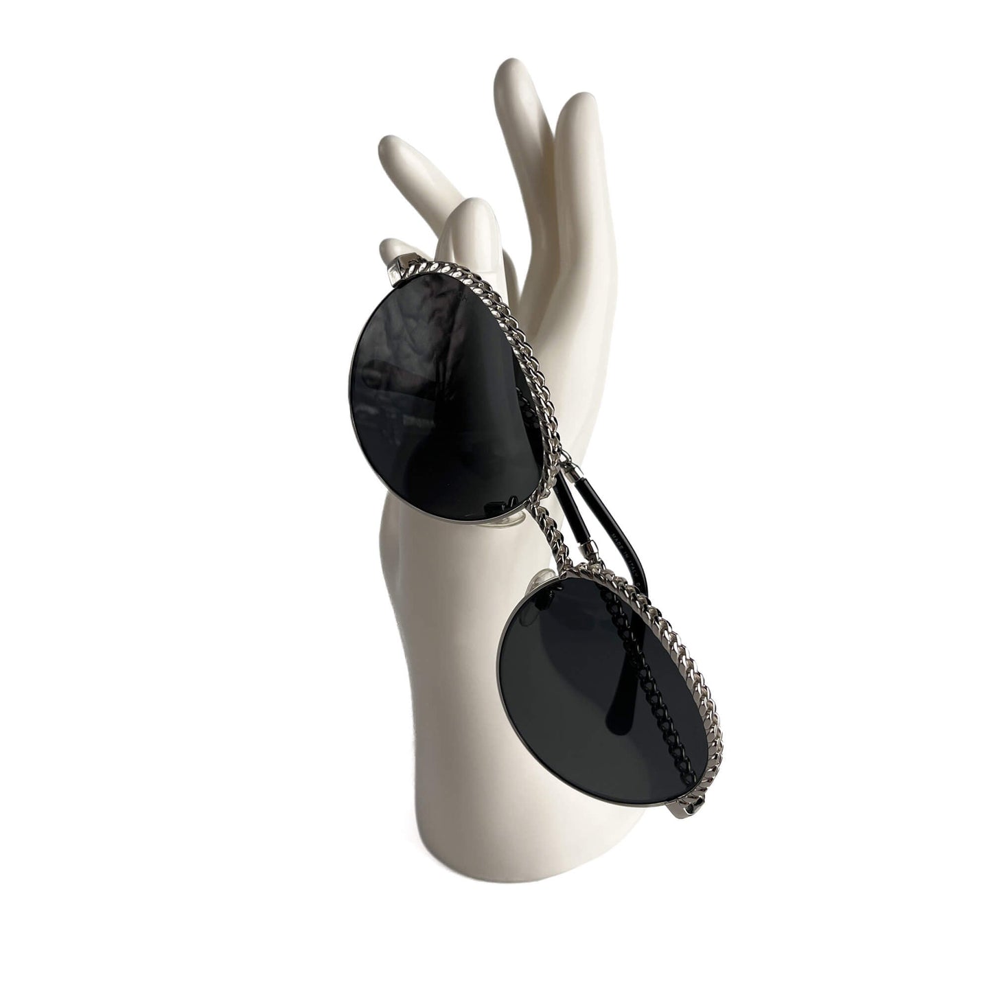 Second hand Chanel Chain Metal Sunglasses Black - Tabita Bags