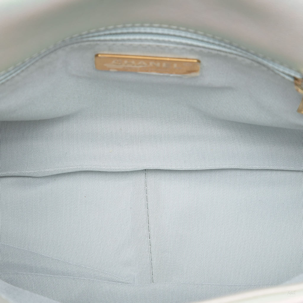 Second hand Chanel CHANEL 19 Large Lambskin Leather Matelassè Flap Handbag Iridescent Silver - Tabita Bags