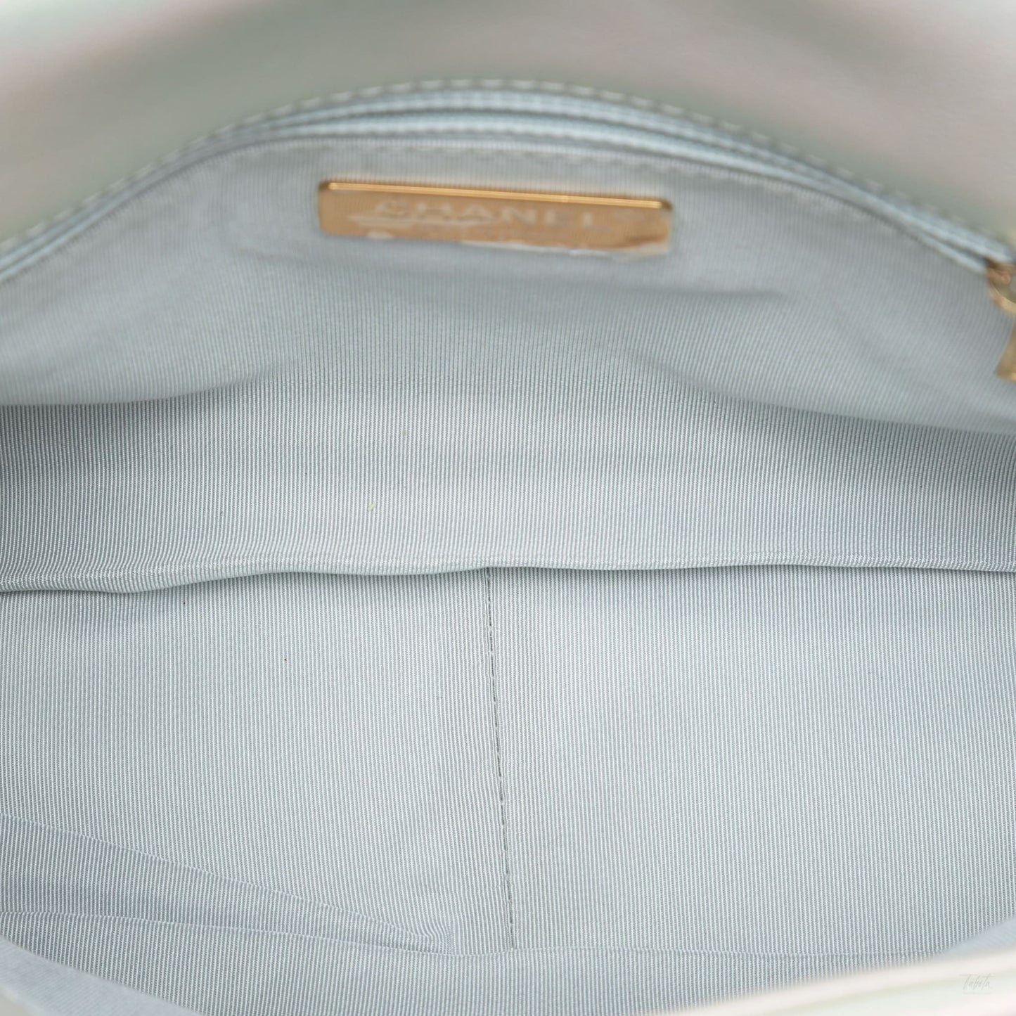 Second hand Chanel CHANEL 19 Large Lambskin Leather Matelassè Flap Handbag Iridescent Silver - Tabita Bags