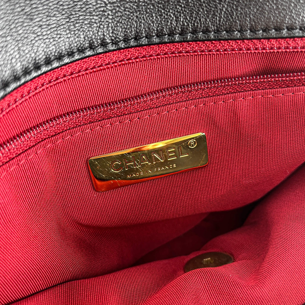 Second hand Chanel CHANEL 19 Large Matelassè Lambskin Leather 2 - Ways Flap Handbag Black - Tabita Bags