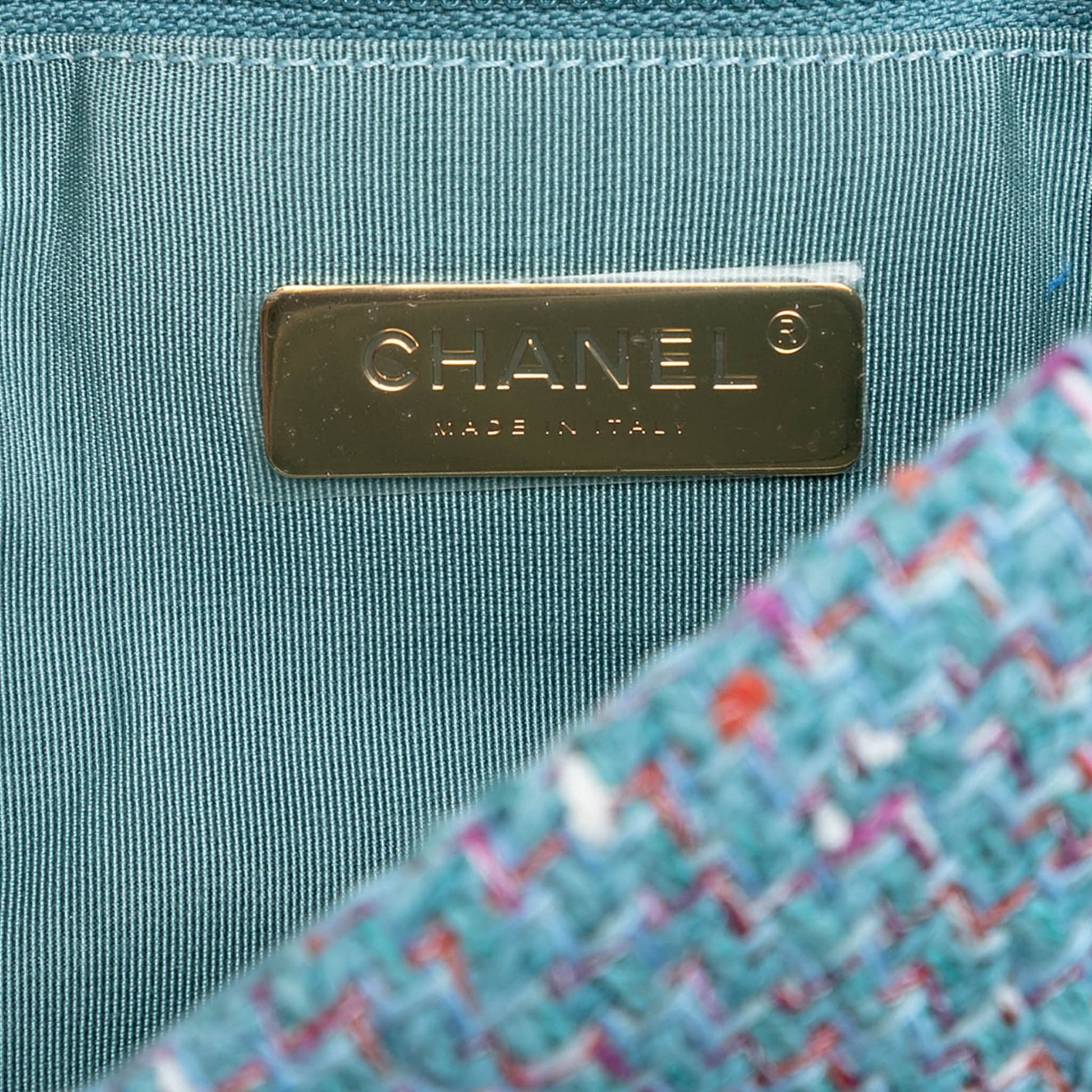 Second hand Chanel CHANEL 19 Large Tweed Matelassè Flap Handbag Blue - Tabita Bags