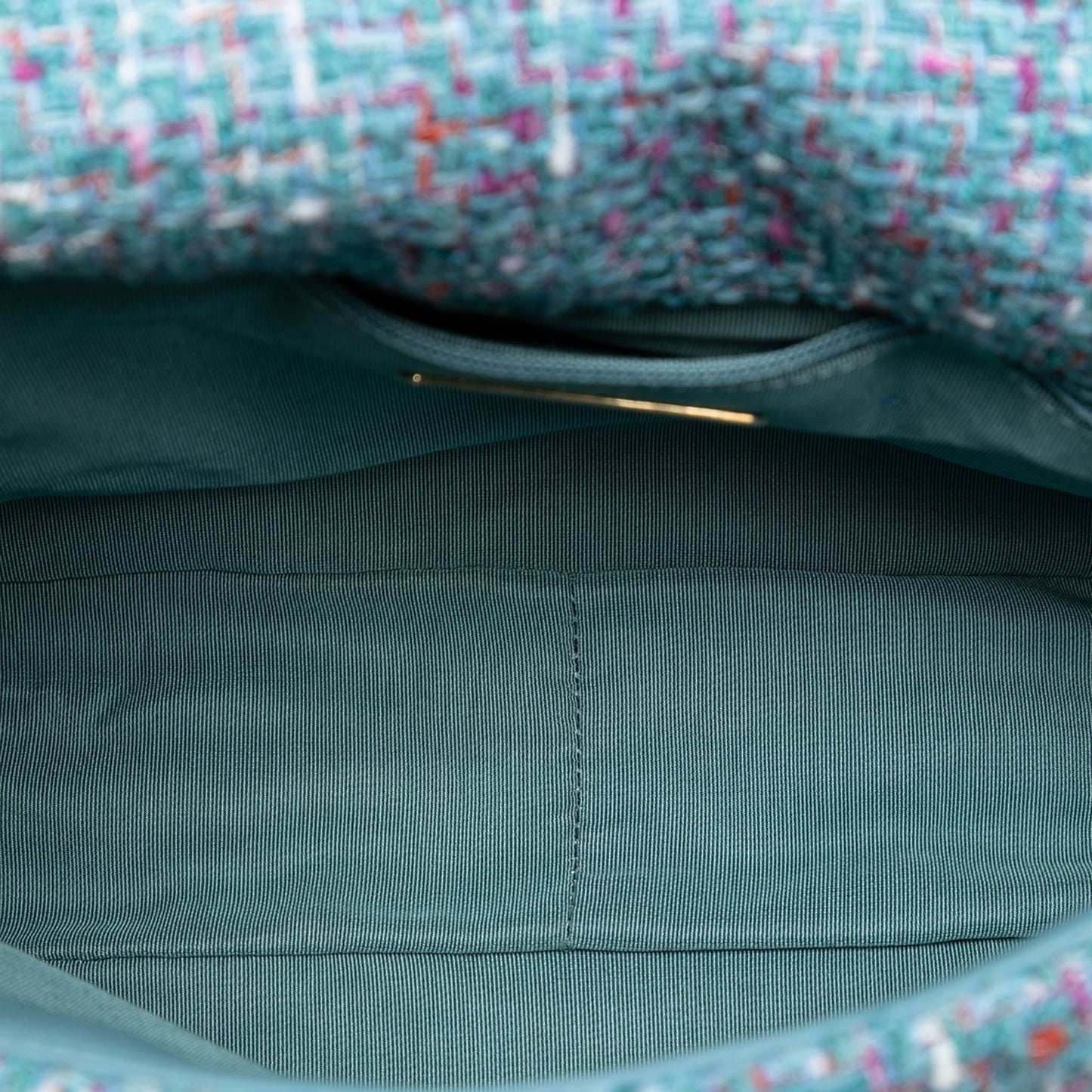 Second hand Chanel CHANEL 19 Large Tweed Matelassè Flap Handbag Blue - Tabita Bags