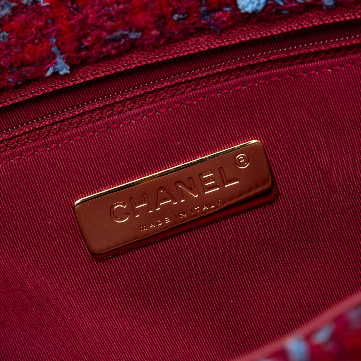 Second hand Chanel CHANEL 19 Large Tweed Matelassè Flap Handbag Purple - Tabita Bags