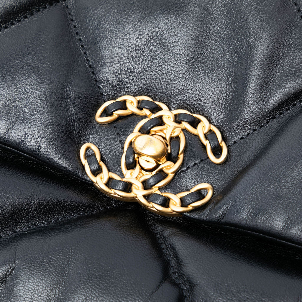 Second hand Chanel CHANEL 19 Maxi Lambskin Leather Matelassè Flap Handbag Black - Tabita Bags