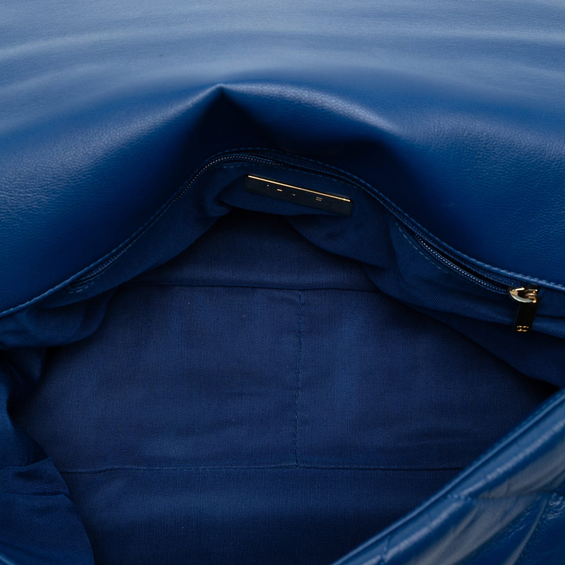 Second hand Chanel CHANEL 19 Maxi Lambskin Leather Matelassè Flap Handbag Blue - Tabita Bags