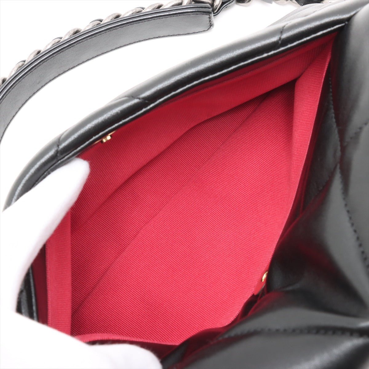 Second hand Chanel CHANEL 19 Medium Lambskin Leather Matelassè Flap Handbag Black - Tabita Bags