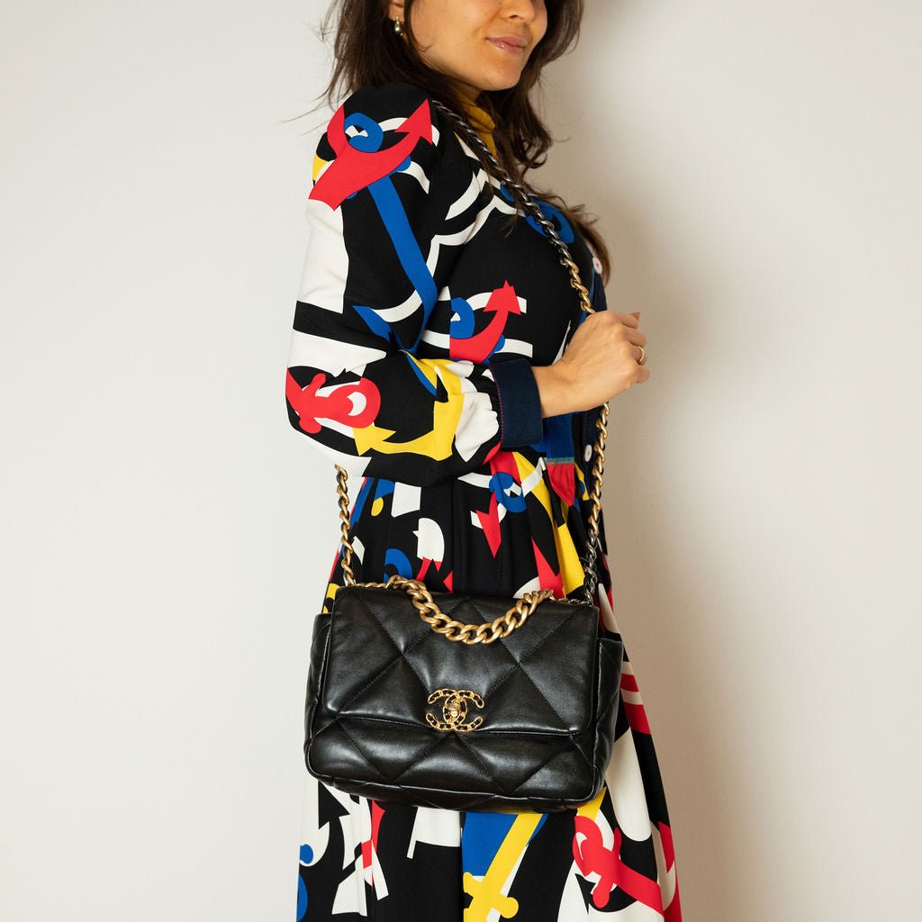 Second hand Chanel CHANEL 19 Medium Lambskin Leather Matelassè Flap Handbag Black - Tabita Bags