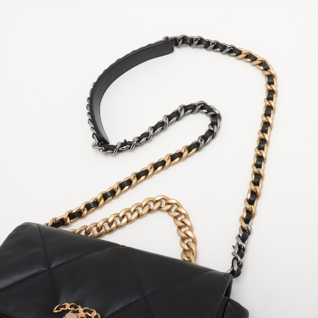 Second hand Chanel CHANEL 19 Medium Lambskin Leather Matelassè Flap Handbag Black - Tabita Bags