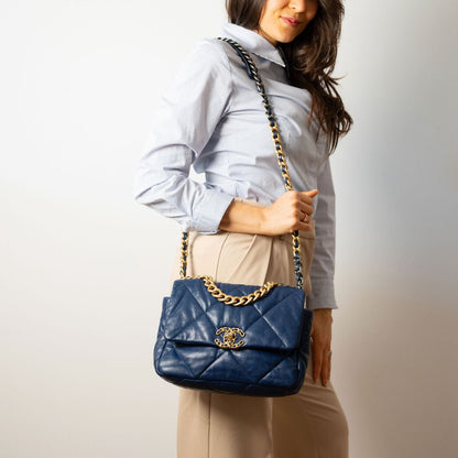 Second hand Chanel CHANEL 19 Medium Lambskin Leather Matelassè Flap Handbag Blue - Tabita Bags