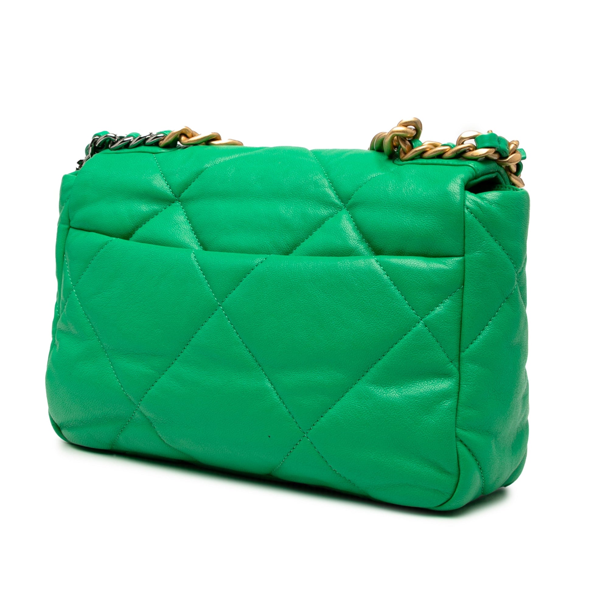 Second hand Chanel CHANEL 19 Medium Lambskin Leather Matelassè Flap Handbag Green - Tabita Bags