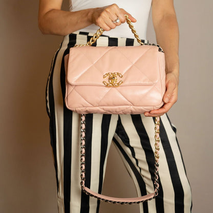 Second hand Chanel CHANEL 19 Medium Lambskin Leather Matelassè Flap Handbag Pink - Tabita Bags