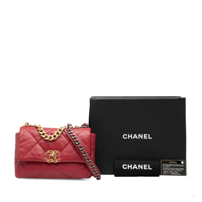 Second hand Chanel CHANEL 19 Medium Lambskin Leather Matelassè Flap Handbag Red - Tabita Bags