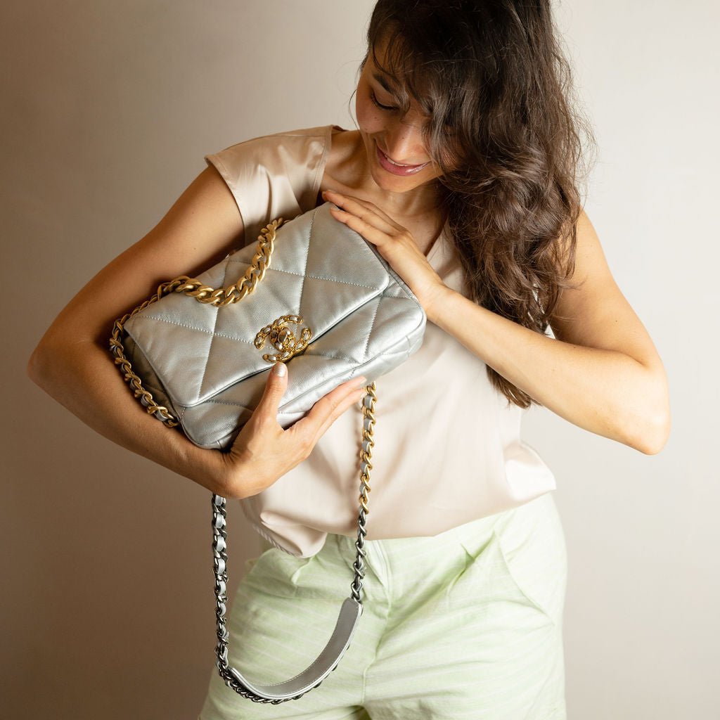 Second hand Chanel CHANEL 19 Medium Lambskin Leather Matelassè Flap Handbag Silver - Tabita Bags