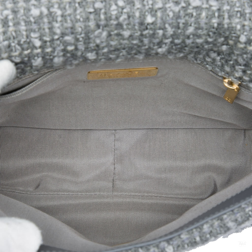 Second hand Chanel CHANEL 19 Medium Tweed Matelassè Flap Handbag Grey - Tabita Bags
