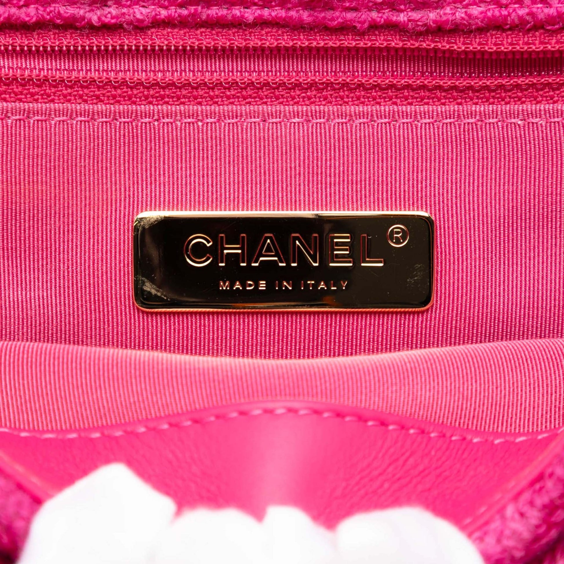 Second hand Chanel CHANEL 19 Medium Tweed Matelassè Flap Handbag Pink - Tabita Bags