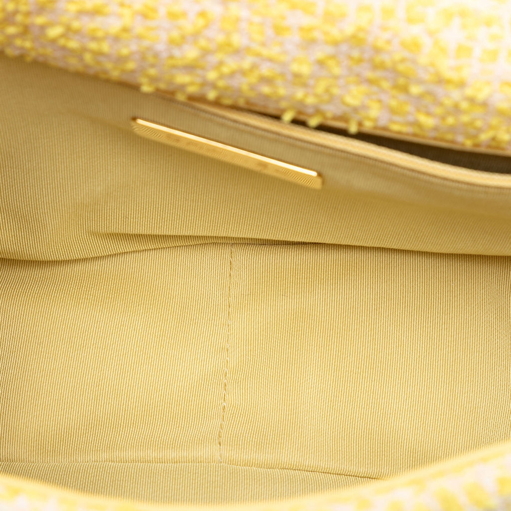Second hand Chanel CHANEL 19 Medium Tweed Matelassè Flap Handbag Yellow - Tabita Bags