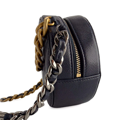 Second hand Chanel CHANEL 19 Round Lambskin Leather Matelassè Clutch With Chain Handbag Navy - Tabita Bags