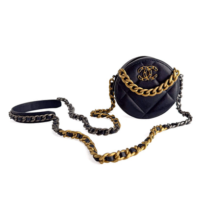 Second hand Chanel CHANEL 19 Round Lambskin Leather Matelassè Clutch With Chain Handbag Navy - Tabita Bags