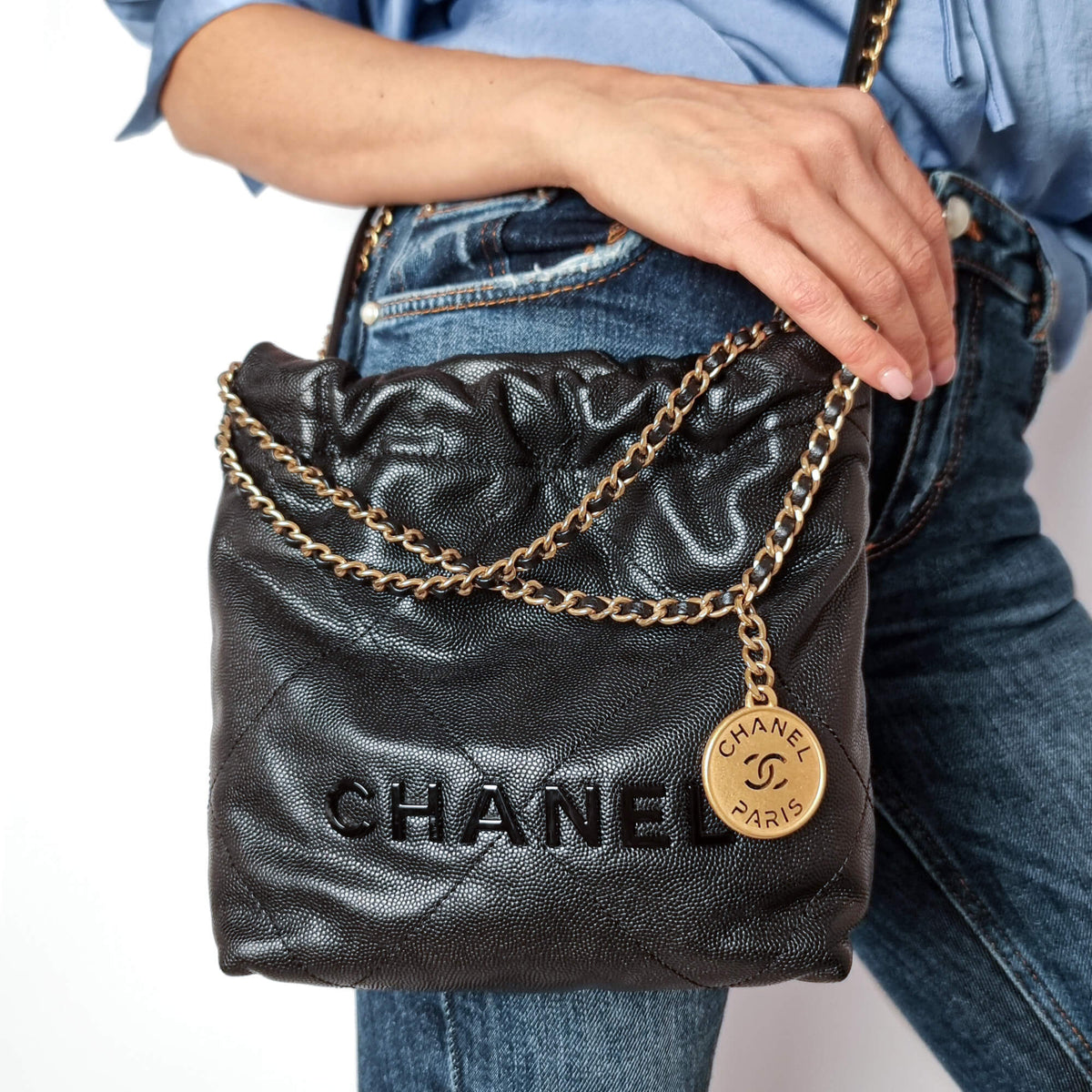 Second hand Chanel Chanel 22 Mini Leather Bucket Bag Black - Tabita Bags