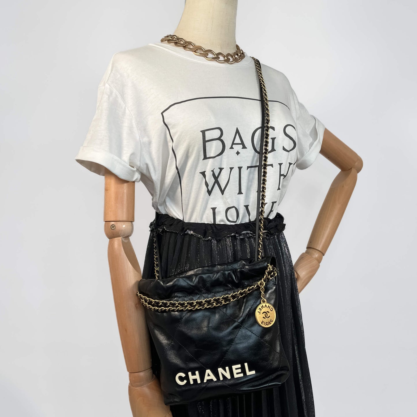 Second hand Chanel Chanel 22 Mini Leather Bucket Bag Black - Tabita Bags