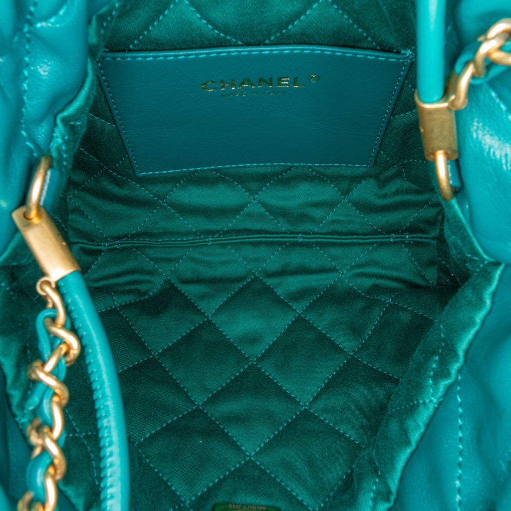 Second hand Chanel Chanel 22 Mini Leather Bucket Crossbody Green - Tabita Bags