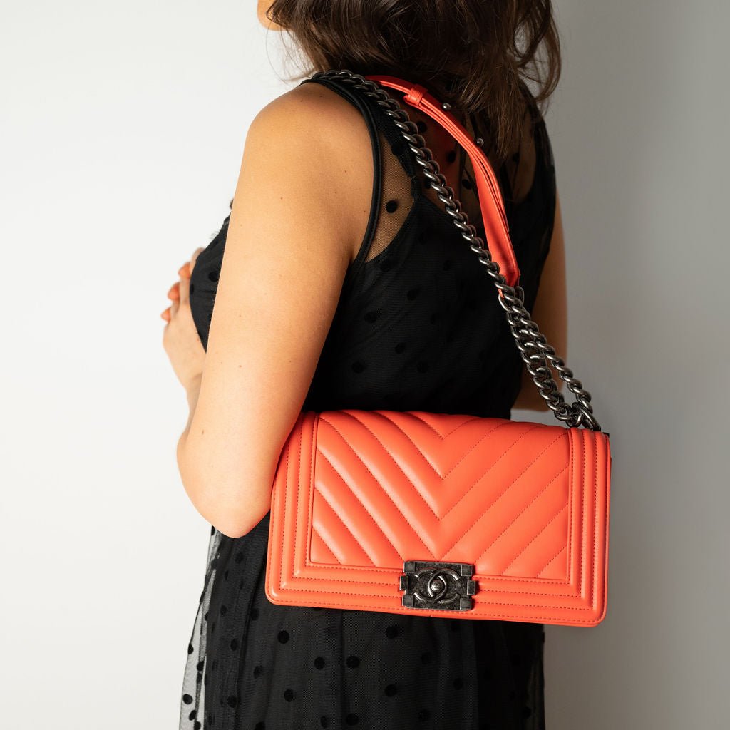 Second hand Chanel Chanel Boy Chevron Red Ruthenium - Tabita Bags
