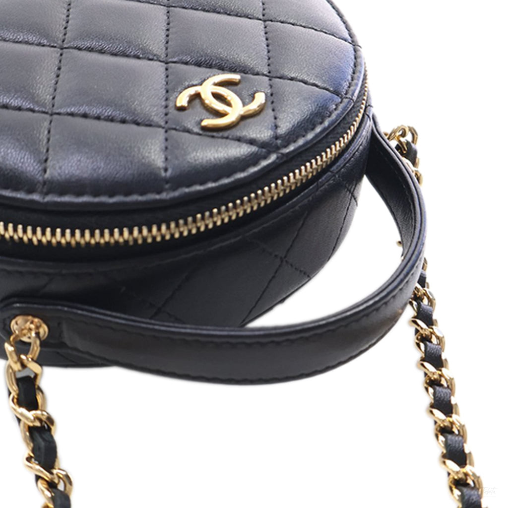 Second hand Chanel Chic Riviera Small Lambskin Leather Quilted Vanity Case Handbag Black - Tabita Bags