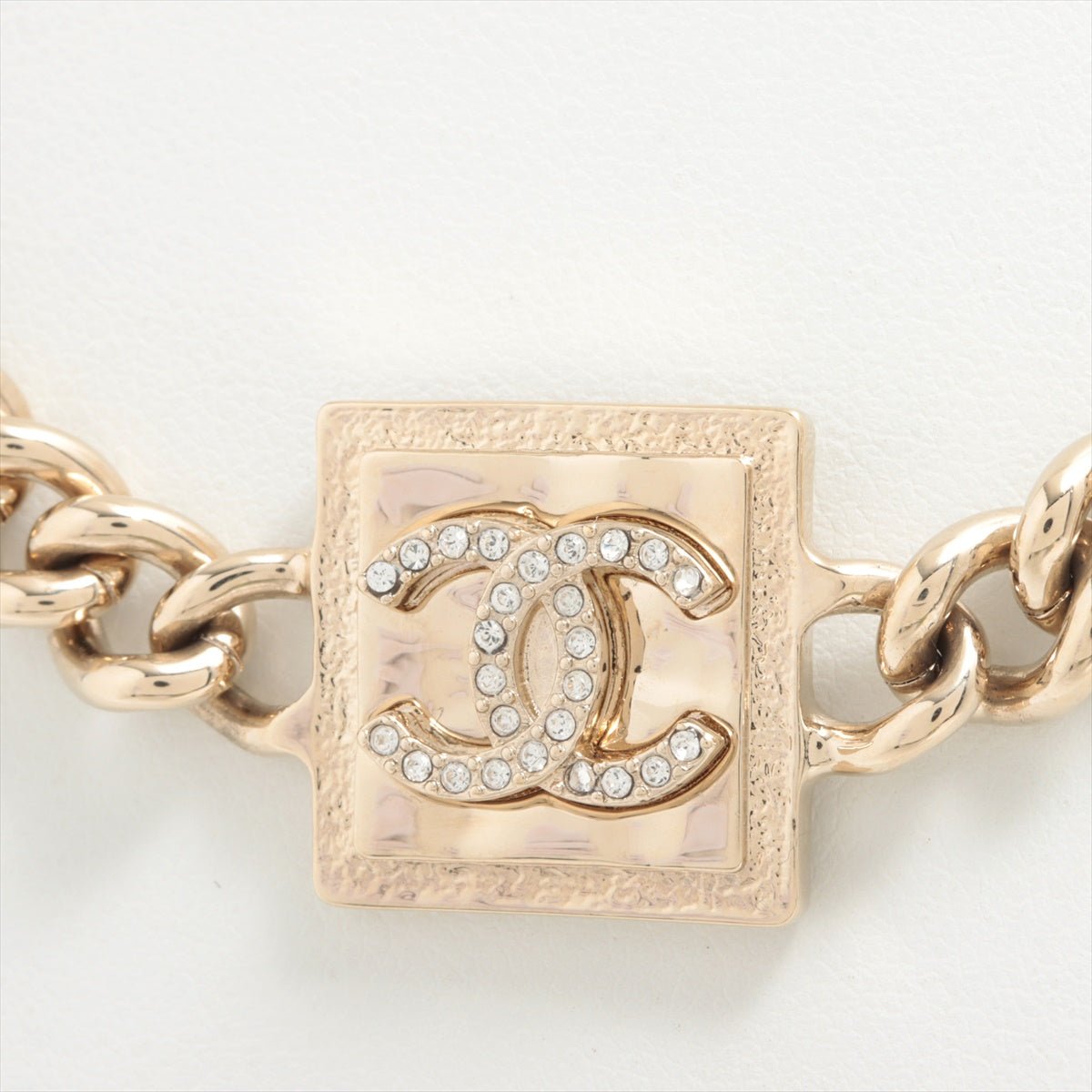 Second hand Chanel Choker Metal Gold - Tabita Bags