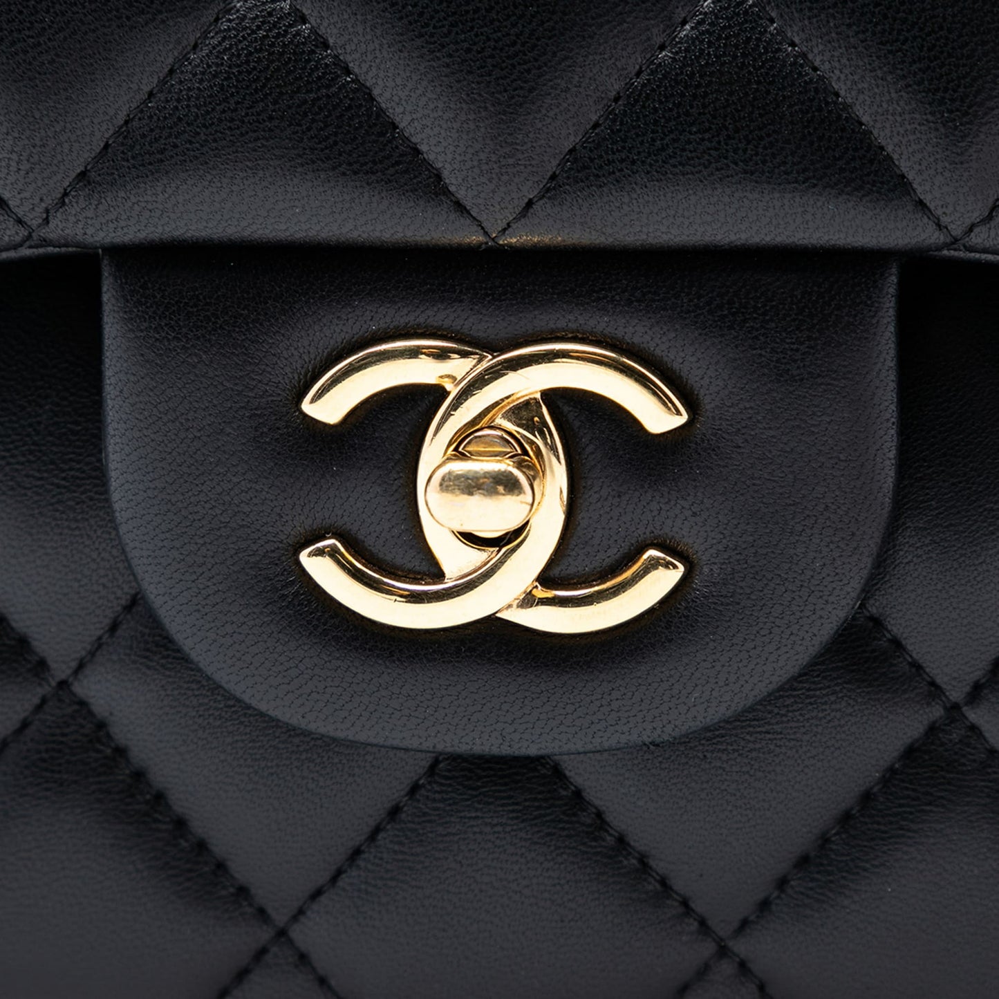 Second hand Chanel Classic Double Flap Jumbo Lambskin Leather Matelassè Handbag Black - Tabita Bags