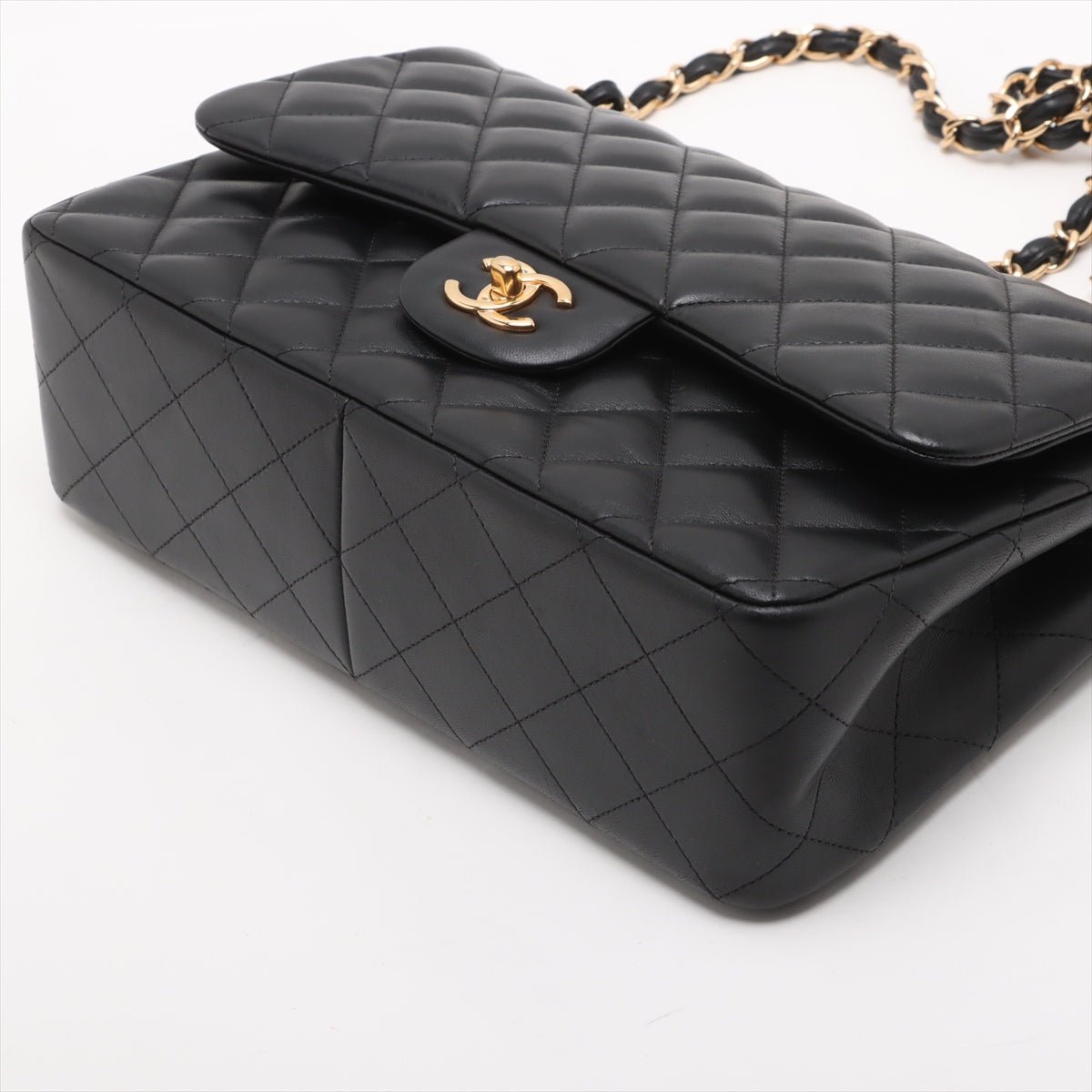 Second hand Chanel Classic Double Flap Jumbo Lambskin Leather Matelassè Handbag Black - Tabita Bags