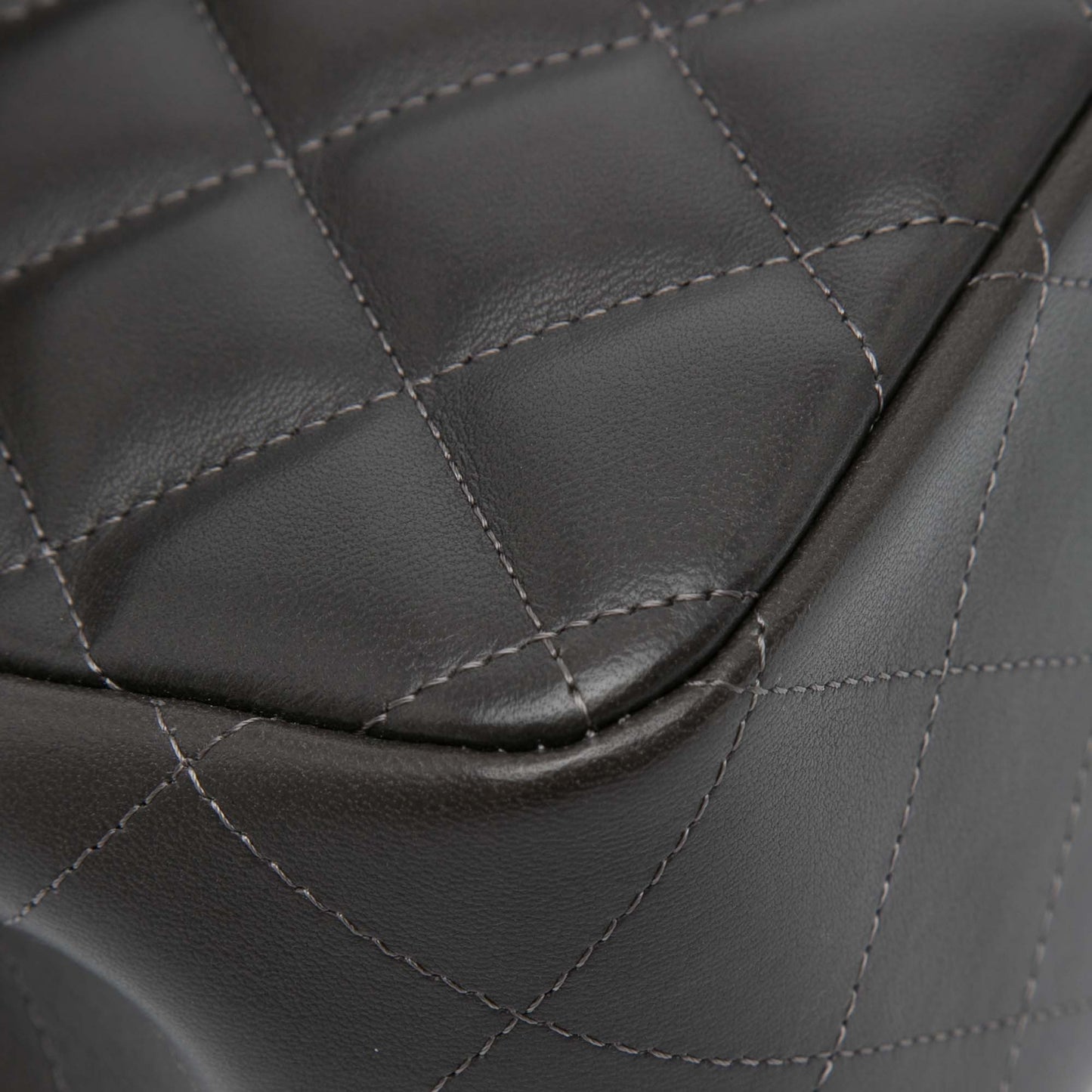 Second hand Chanel Classic Double Flap Jumbo Lambskin Leather Matelassè Handbag Grey - Tabita Bags