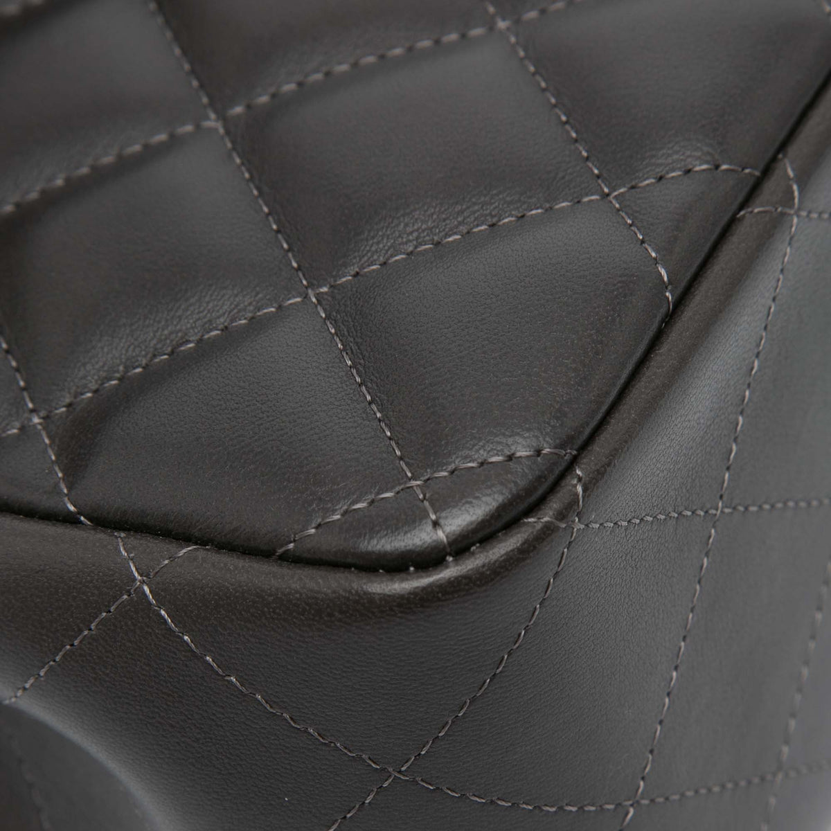 Second hand Chanel Classic Double Flap Jumbo Lambskin Leather Matelassè Handbag Grey - Tabita Bags