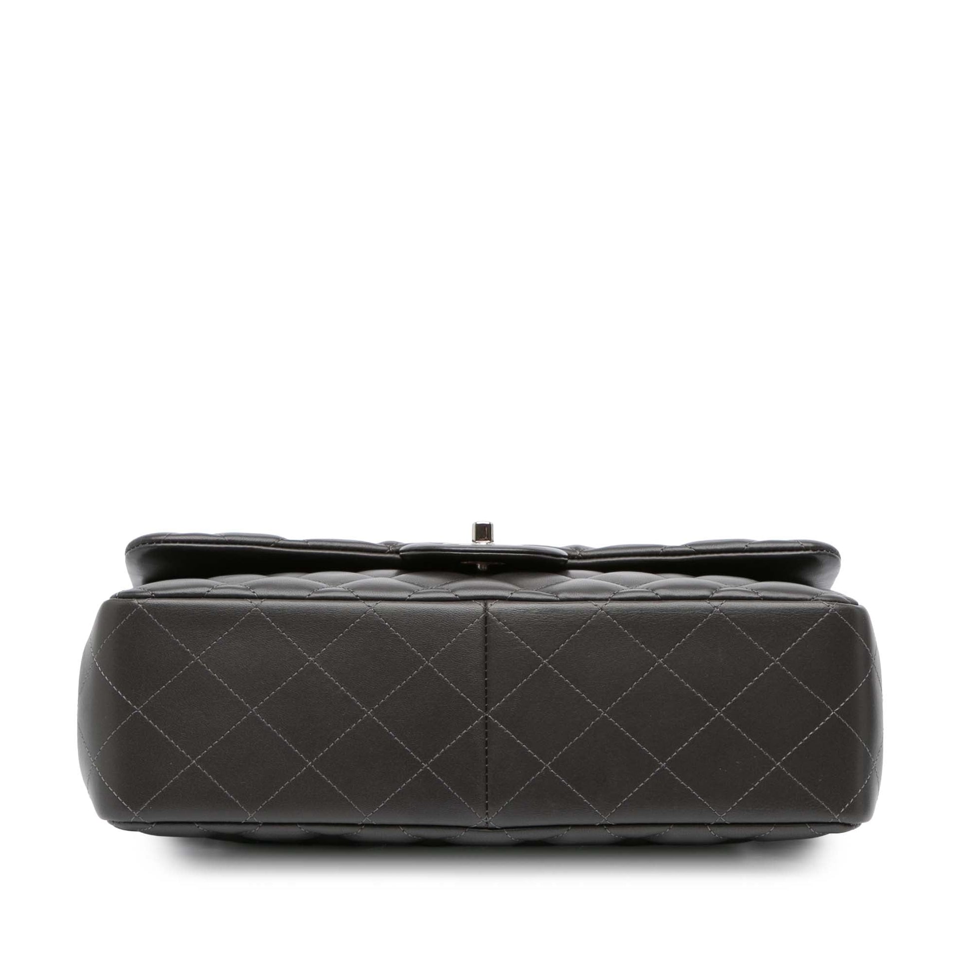 Second hand Chanel Classic Double Flap Jumbo Lambskin Leather Matelassè Handbag Grey - Tabita Bags