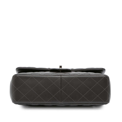 Second hand Chanel Classic Double Flap Jumbo Lambskin Leather Matelassè Handbag Grey - Tabita Bags