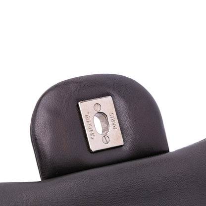 Second hand Chanel Classic Double Flap Jumbo Lambskin Leather Matelassè Handbag Grey - Tabita Bags