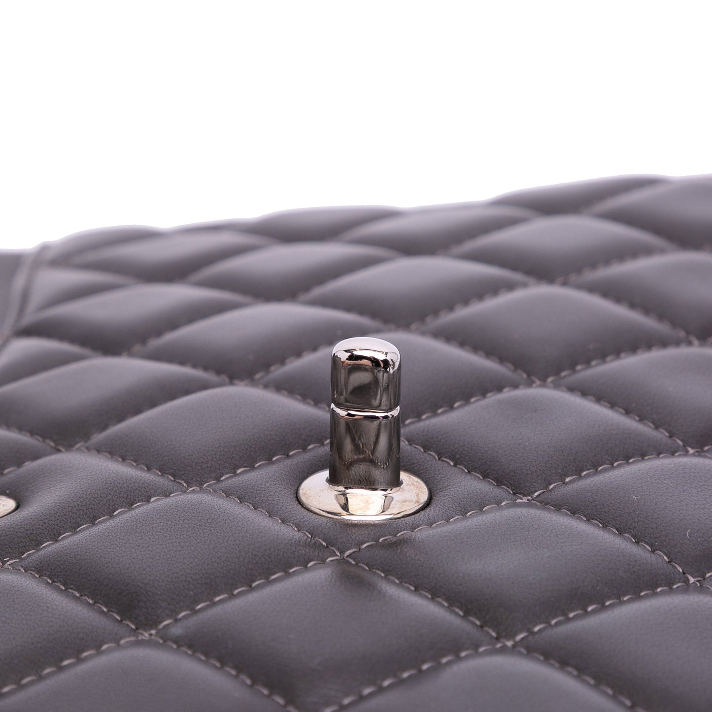 Second hand Chanel Classic Double Flap Jumbo Lambskin Leather Matelassè Handbag Grey - Tabita Bags