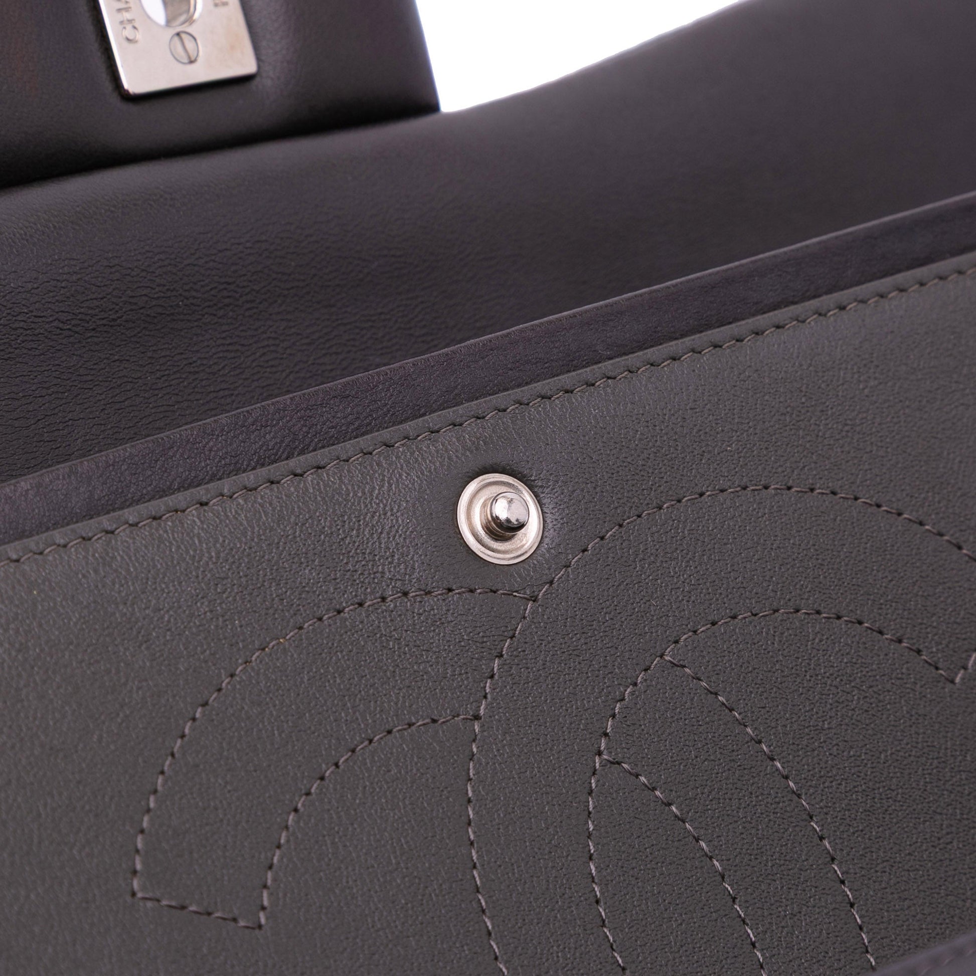 Second hand Chanel Classic Double Flap Jumbo Lambskin Leather Matelassè Handbag Grey - Tabita Bags