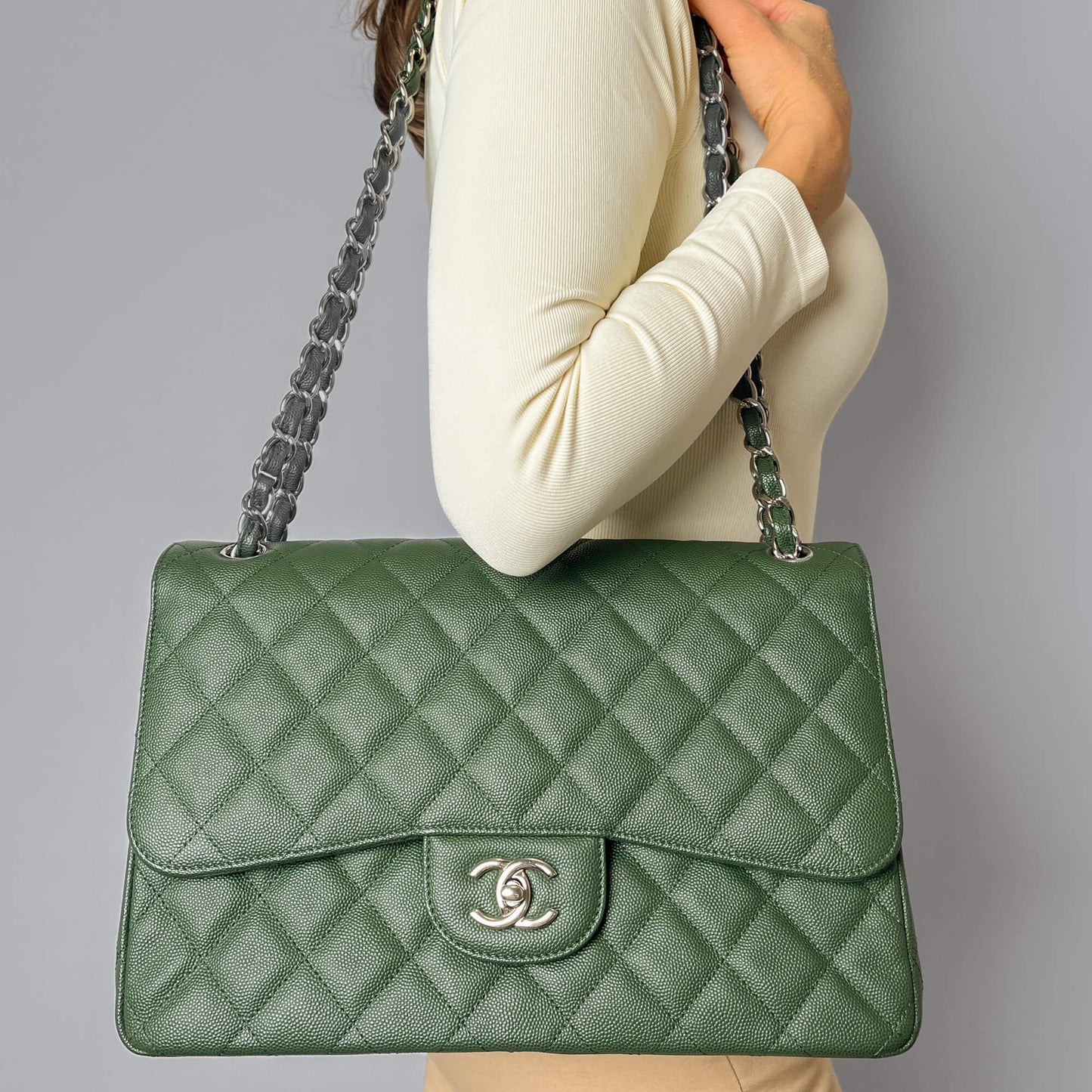 Second hand Chanel Classic Double Flap Jumbo Matelassè Caviar Leather 2 - Ways Flap Handbag Military Green - Tabita Bags