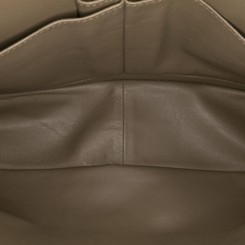 Second hand Chanel Classic Double Flap Jumbo Matelassè Caviar Leather Flap Handbag Brown - Tabita Bags
