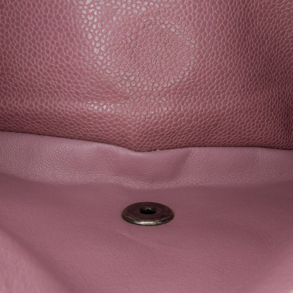 Second hand Chanel Classic Double Flap Jumbo Matelassè Caviar Leather Flap Handbag Pink - Tabita Bags