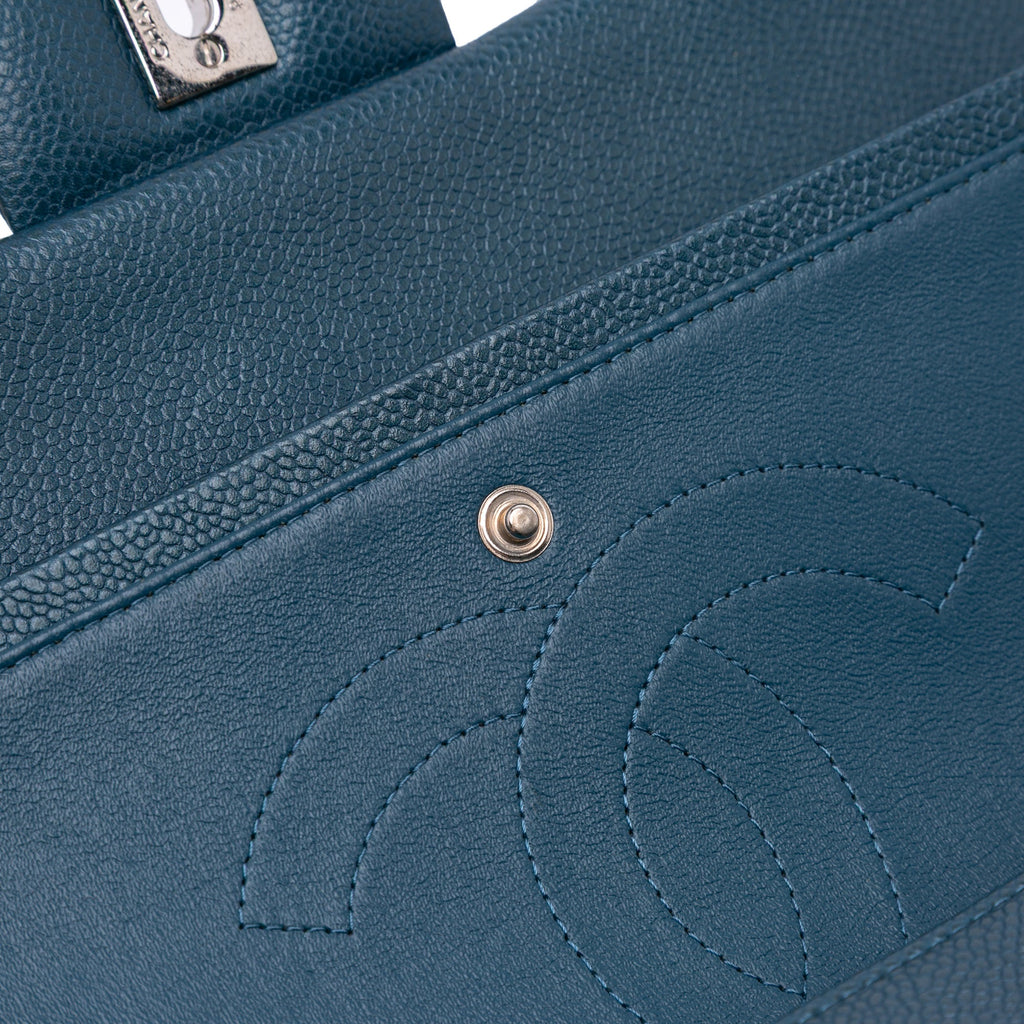 Second hand Chanel Classic Double Flap Jumbo Matelassè Caviar Leather Handbag Blue - Tabita Bags